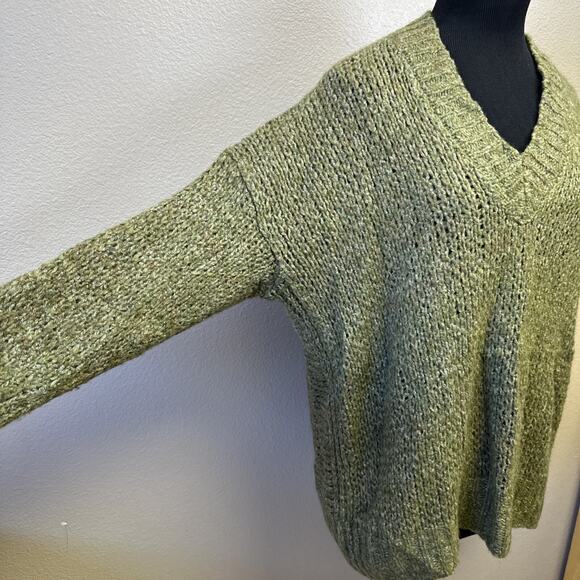 C.T. Plage Melange Women’s Thick Knit Sweater Wool Blend V-neck Classic Staple - Picture 3 of 13